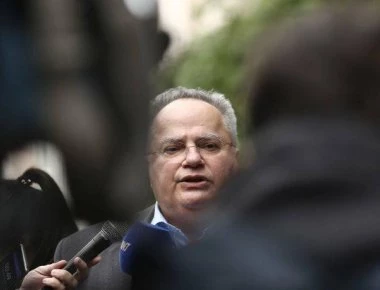 Ξαφνική συνάντηση Ν.Κοτζιά με Ν.Ντιμιτρόφ στη Βιέννη - Αρον-άρον θέλουν να δώσουν την Μακεδονία!